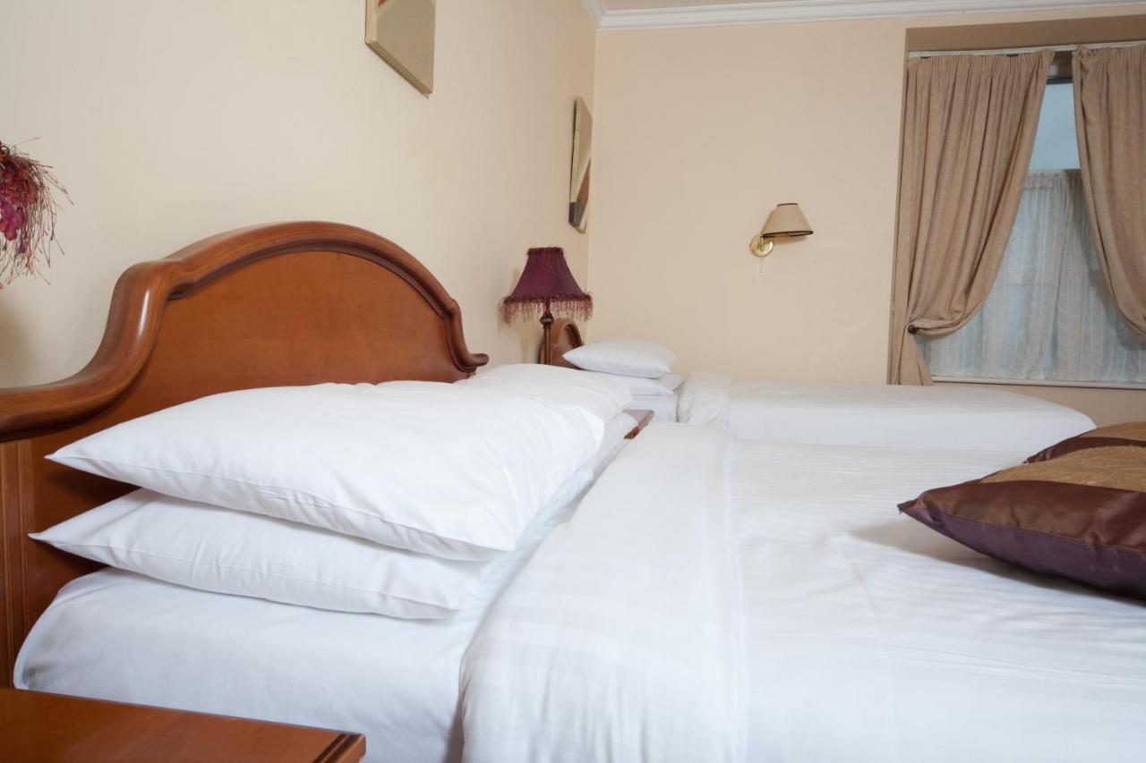 Darnley Lodge Hotel Athboy Bagian luar foto